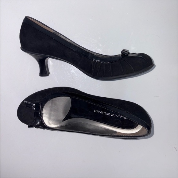 Black Dainty Bow Kitten Heels - Picture 9 of 16